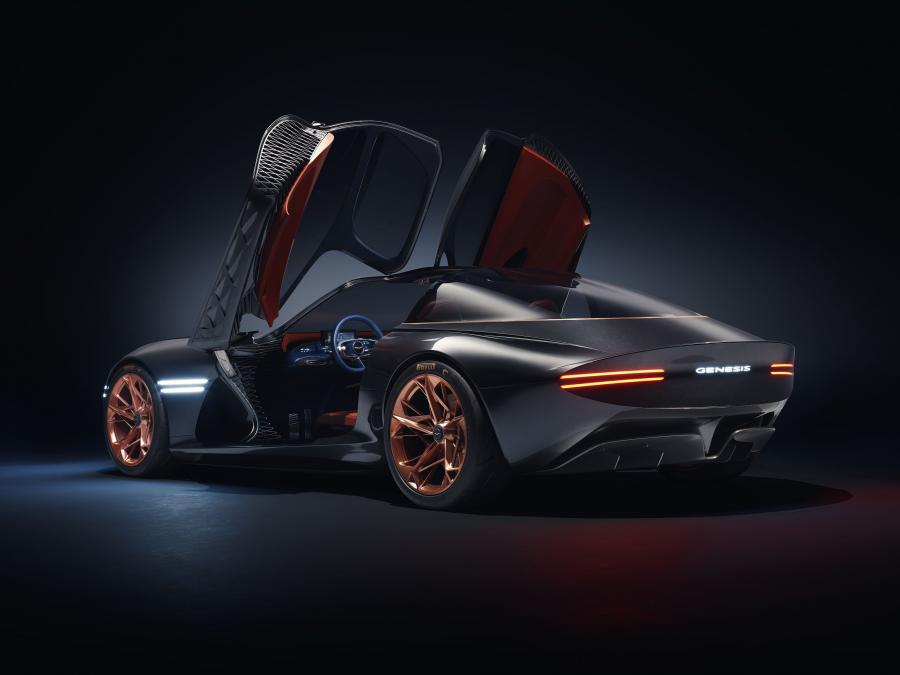  Genesis Essentia Concept 2018 года  (фото 20 из 30)